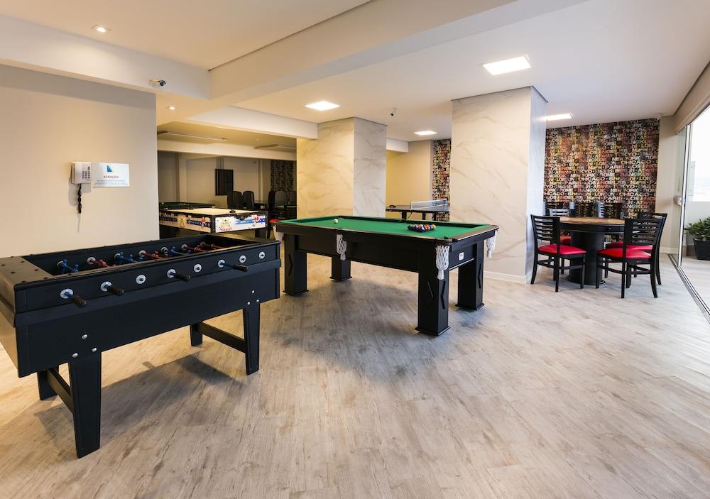 坎布里乌广场酒店 Balneário Camboriú 外观 照片