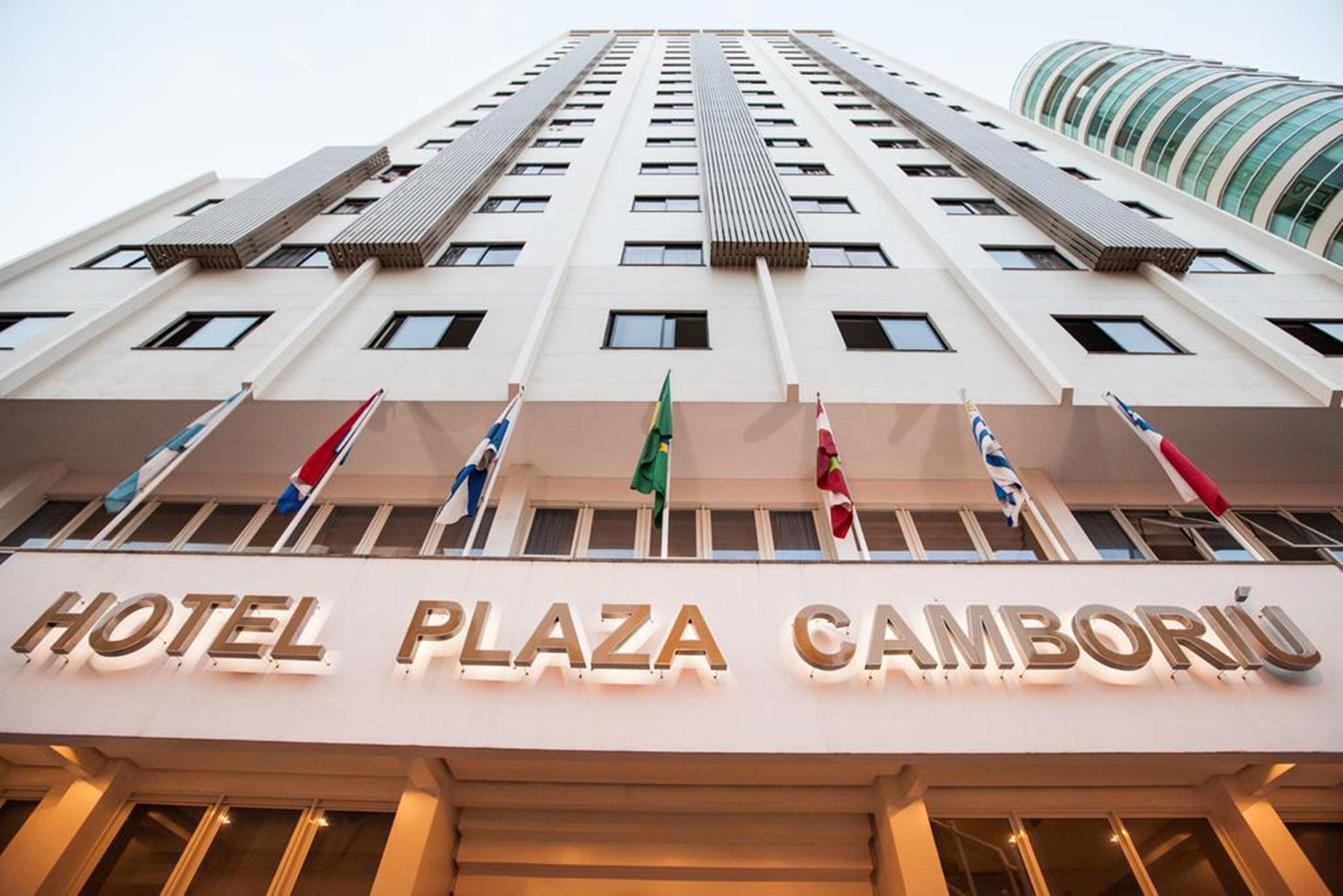 坎布里乌广场酒店 Balneário Camboriú 外观 照片